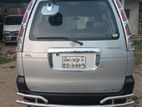 Toyota Noah 2007
