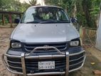 Toyota Noah . 2007