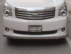 Toyota Noah 2010