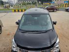 Toyota Noah 2011