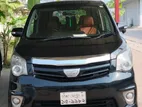 Toyota Noah 2012