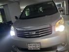 Toyota Noah 2012