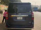 Toyota Noah 2013