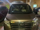 Toyota Noah 2014