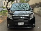 Toyota Noah 2014