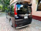 Toyota Noah . 2014