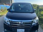 Toyota Noah 2015