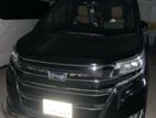 Toyota Noah 2017