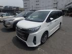 Toyota Noah 2019