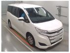 Toyota Noah 2019