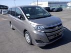Toyota Noah 2021