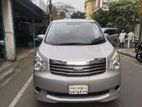 Toyota Noah 2021
