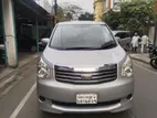 Toyota Noah 2021
