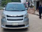 Toyota Noah 2DOOR Power 2010