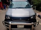 Toyota Noah অকটেন&সিএনজি 2004