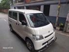 Toyota Noah ALL PAWER 2011