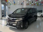 Toyota Noah Auction Grade: 4 2020