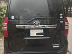 Toyota Noah Black 2011