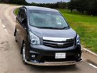 Toyota Noah Double cabin 2011