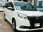 Toyota Noah Esquire 2016