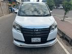 Toyota Noah Full Loded 2014