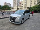 Toyota Noah G 2016