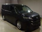 Toyota Noah G 2022