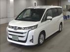 Toyota Noah G 2022