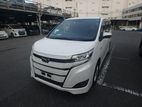 Toyota Noah G edition hybrid 2019
