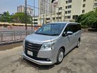 Toyota Noah G GRAED 2016