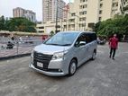 Toyota Noah G GRAED 2016