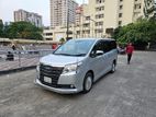 Toyota Noah G GRAED 2016