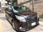 Toyota Noah G Hybrid 2014