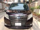 Toyota Noah G Hybrid 2014