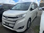 Toyota Noah G HYBRID 2019