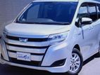 Toyota Noah G HYBRID 2019