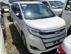 Toyota Noah G- Hybrid 2019