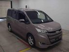 Toyota Noah G Hybrid Bronze 2019