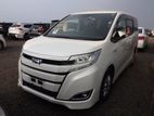 Toyota Noah G HYBRID PEARL 2020