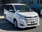 Toyota Noah G hybrid pearl PUSH 2020
