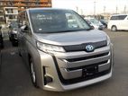 Toyota Noah g p k 2022