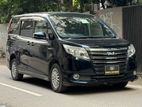 Toyota Noah G Package 2014