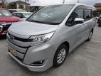 Toyota Noah G Package Hybrid 2019