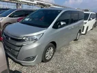 Toyota Noah G PACKAGE HYBRID 2020