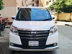 Toyota Noah G PKG 2014