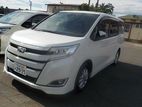 Toyota Noah G PKG 4.5 PEARL 2020