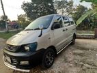 Toyota Noah GL 2005