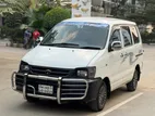 Toyota Noah GL KR 42standardroof 2004