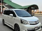 Toyota Noah GS (G Sports) 2010