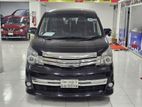 Toyota Noah Gs (push start) 2011